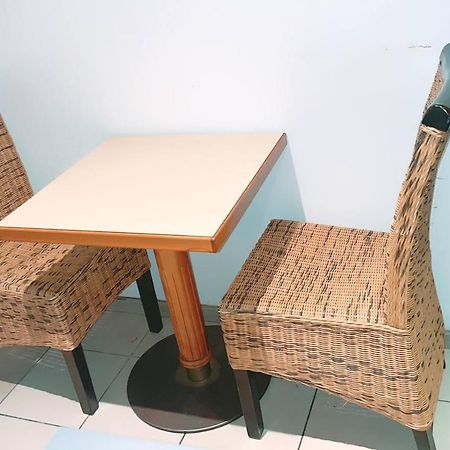 Comfort Triple Room Hn Виена Екстериор снимка