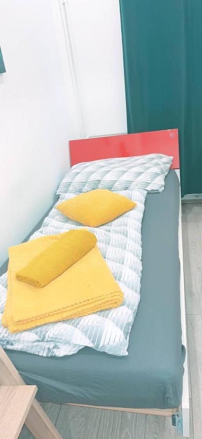 Comfort Triple Room Hn Виена Екстериор снимка